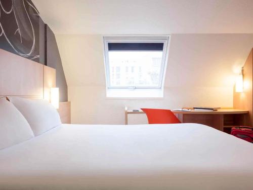 Habitación Individual Estándar del hotel Ibis Maine Montparnasse. Foto 3