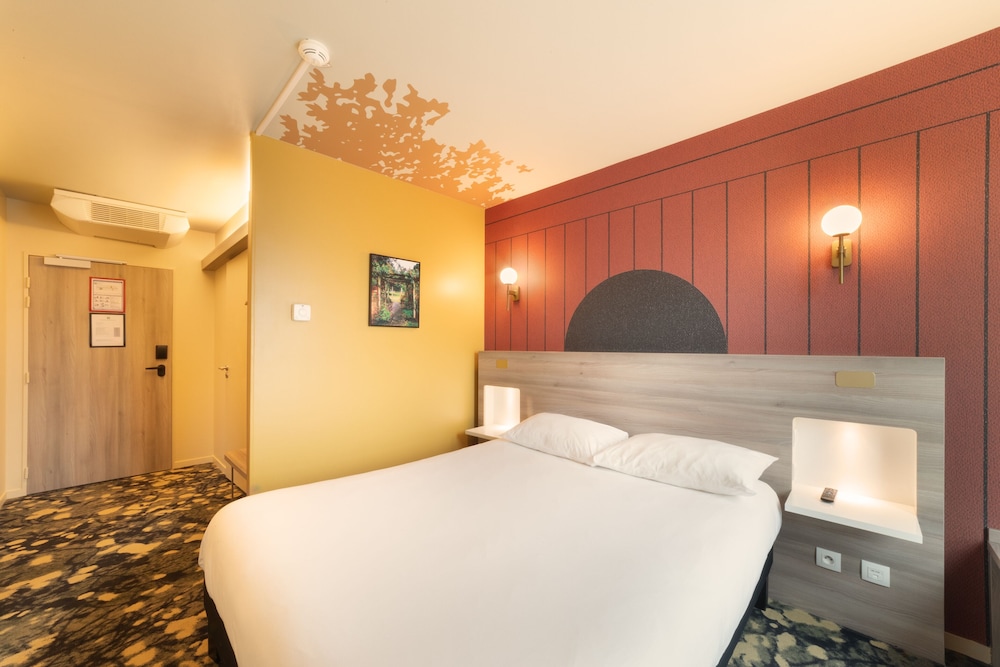 Habitación Estándar con 1 cama doble del hotel ibis Styles Versailles Saint Quentin en Yvelines. Foto 4