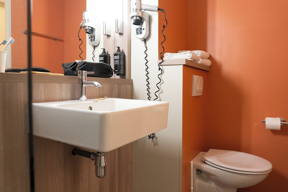 Habitación Familiar del hotel ibis Styles Versailles Saint Quentin en Yvelines. Foto 7