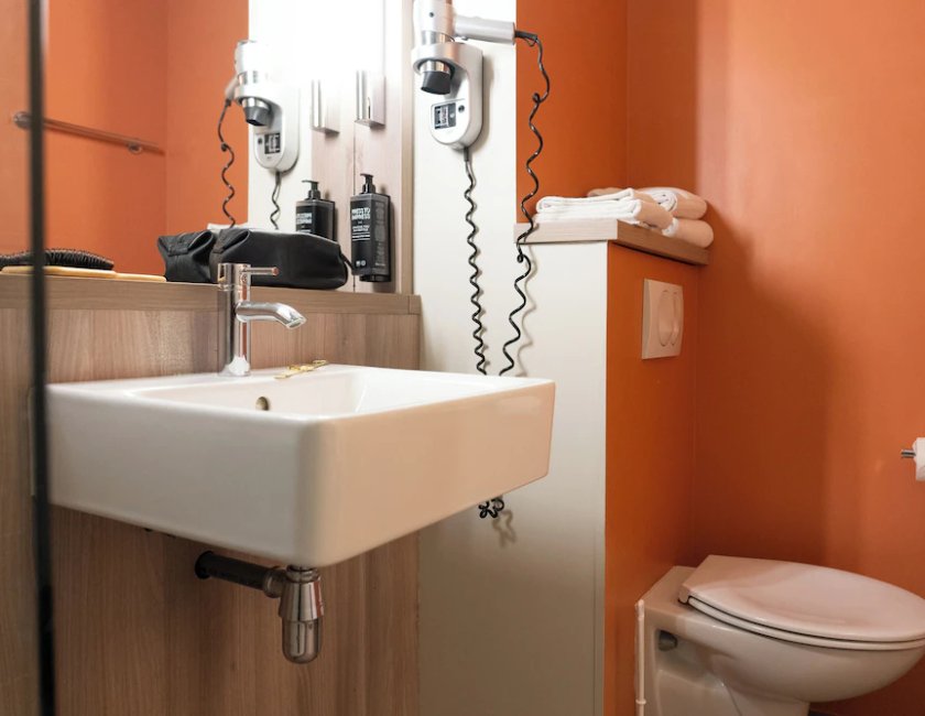 Habitación doble 2 Camas individuales del hotel ibis Styles Versailles Saint Quentin en Yvelines. Foto 9