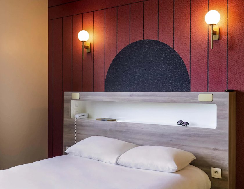 Habitación doble Superior 1 Cama doble del hotel ibis Styles Versailles Saint Quentin en Yvelines. Foto 5