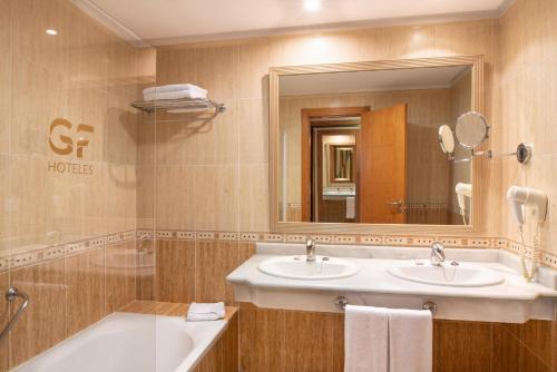 Habitación Doble del hotel Gf Fañabe. Foto 4