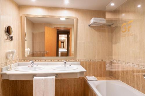 Habitación Doble del hotel Gf Fañabe. Foto 6