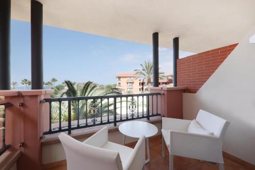 Habitación Doble con vistas laterales al mar - Ubicación preferente del hotel Iberostar Selection Anthelia. Foto 6