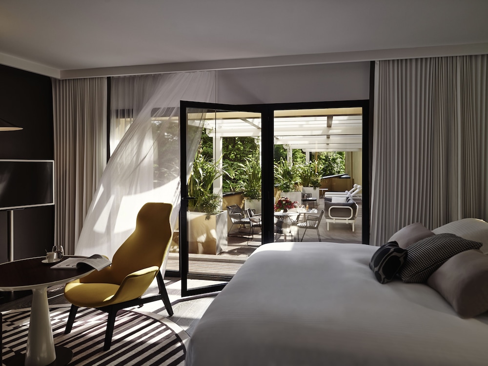 Habitación ejecutiva, 1 cama de matrimonio grande, terraza (Paris view) del hotel Molitor and Spa Paris – Mgallery Collection. Foto 4