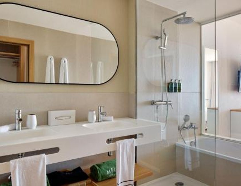Suite Master The Level con vistas al mar del hotel Melia Jardines Del Teide - Adults Only. Foto 4