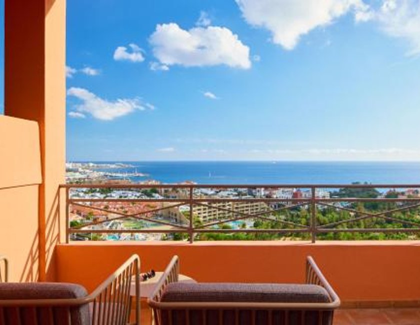 Suite Junior con vistas al mar del hotel Melia Jardines Del Teide - Adults Only. Foto 4