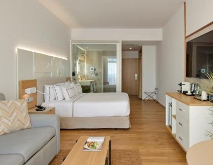 Suite Junior The Level con vistas al mar del hotel Melia Jardines Del Teide - Adults Only. Foto 2