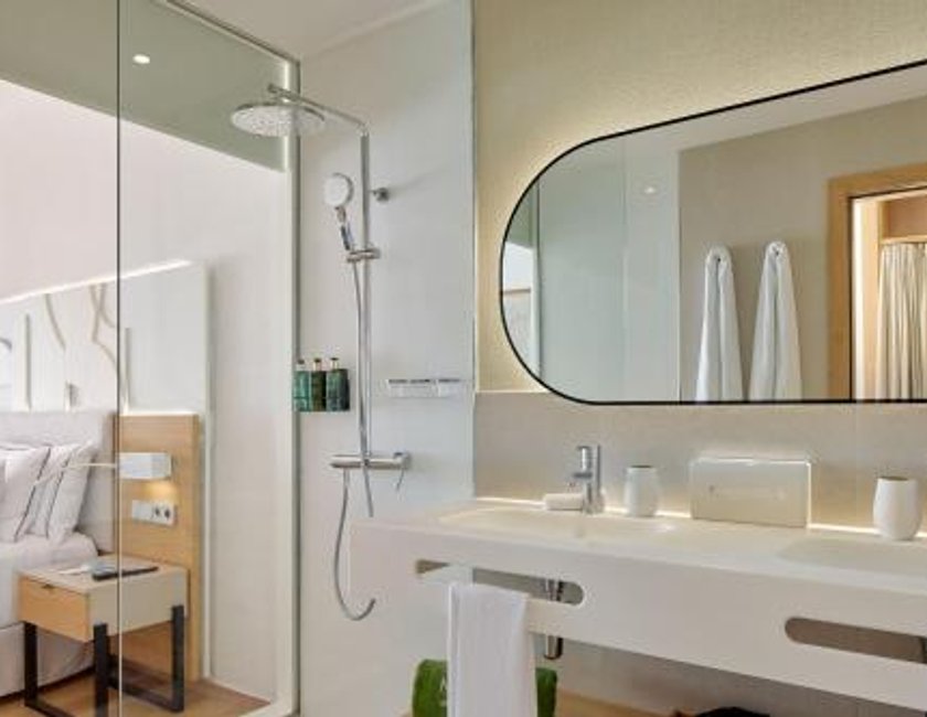 Suite Junior The Level con vistas al mar del hotel Melia Jardines Del Teide - Adults Only. Foto 4