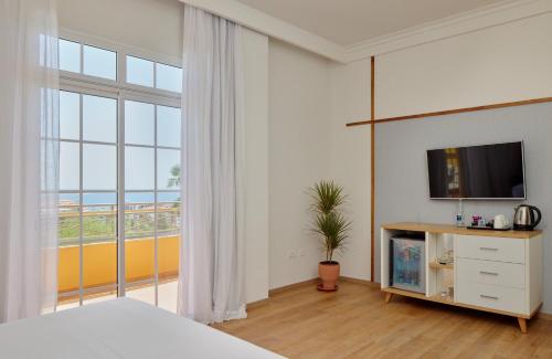The Level Premium con vistas al mar del hotel Melia Jardines Del Teide - Adults Only. Foto 5