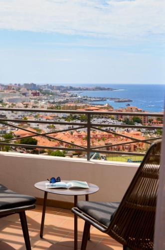 Suite Master The Level con vistas al mar del hotel Melia Jardines Del Teide - Adults Only. Foto 13