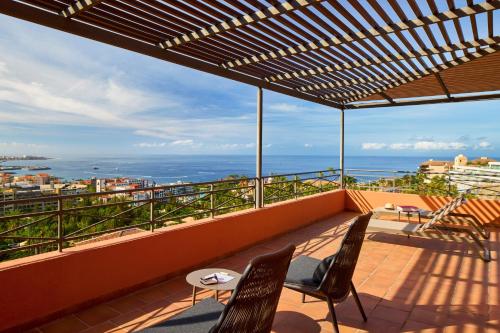 Suite The Level con hidromasaje y vista al mar del hotel Melia Jardines Del Teide - Adults Only