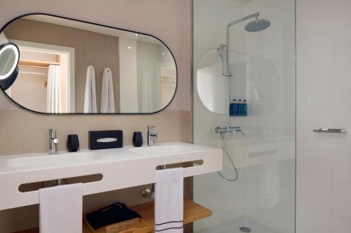 Suite Junior del hotel Melia Jardines Del Teide - Adults Only. Foto 3