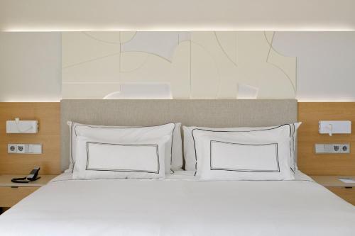 Suite The Level con vistas al mar del hotel Melia Jardines Del Teide - Adults Only. Foto 18
