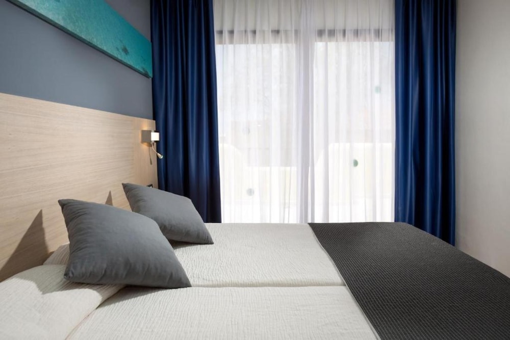 Habitación individual del hotel Tagoro Family and Fun Costa Adeje