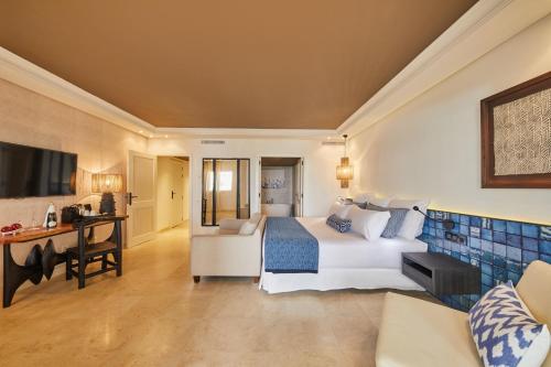 Suite Junior Preferred Club con vistas al mar del hotel Dreams Jardin Tropical. Foto 2