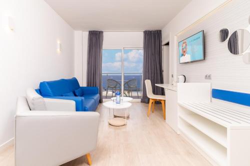 Superior Suite with Sea View del hotel HOVIMA Costa Adeje. Foto 1