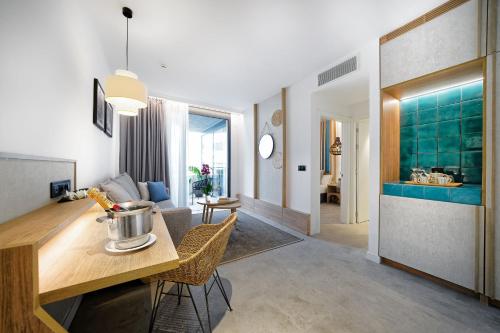 Suite del hotel HOVIMA Suites Costa Adeje. Foto 5