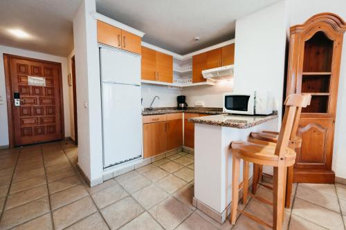 Apartamento de 1 dormitorio del hotel Ona Beverly Hills Suites. Foto 4