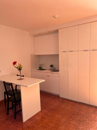 Apartamento de 1 dormitorio del hotel Funchal. Foto 30