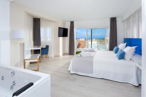Suite del hotel PlayaOlid. Foto 6