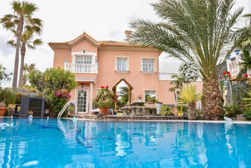 Apartamento de 1 dormitorio con vistas al jardín del hotel Los Delfines. Foto 8