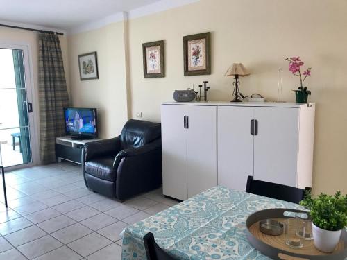 Apartamento de 1 dormitorio del hotel Rocas del Mar. Foto 4