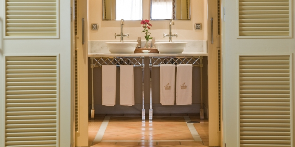 Suite Familiar del hotel Bahia Del Duque. Foto 2