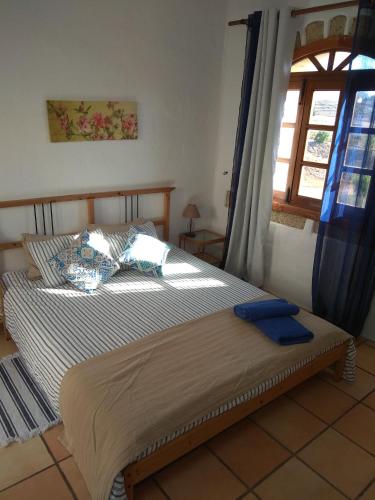 Habitación Doble Estándar del hotel El Cerro de la Luna. Foto 3