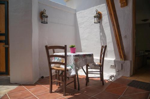 Estudio con terraza del hotel El Cerro de la Luna. Foto 7