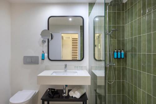 Doble del hotel AluaSoul Costa Adeje. Foto 2