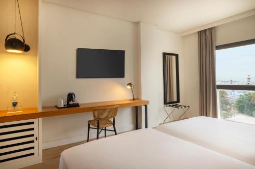 Doble del hotel AluaSoul Costa Adeje. Foto 1