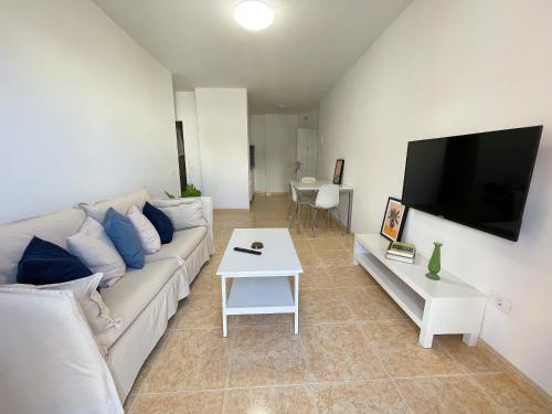 Apartamento Vista Mar Balcón o Terraza Sofá Cama incluido 1 Cama doble kitchenette del hotel Edificio Don Diego. Foto 5