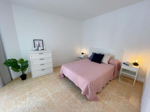 Apartamento Vista Mar Balcón o Terraza Sofá Cama incluido 1 Cama doble kitchenette del hotel Edificio Don Diego. Foto 8