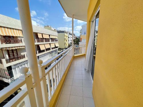 Apartamento Vista Mar Balcón o Terraza Sofá Cama incluido 1 Cama doble kitchenette del hotel Edificio Don Diego. Foto 13