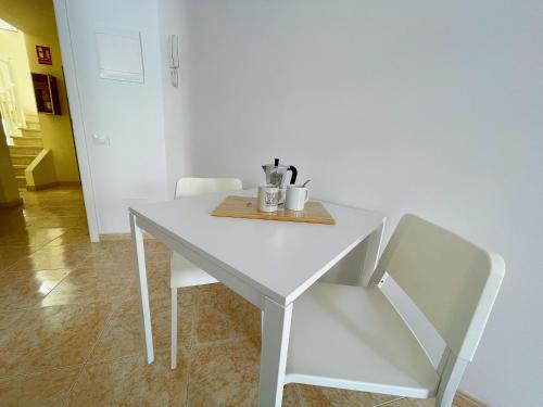 Apartamento con terraza del hotel Edificio Don Diego. Foto 6