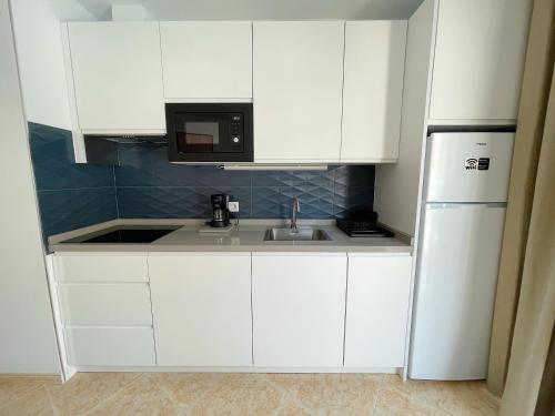 Apartamento con terraza del hotel Edificio Don Diego. Foto 8