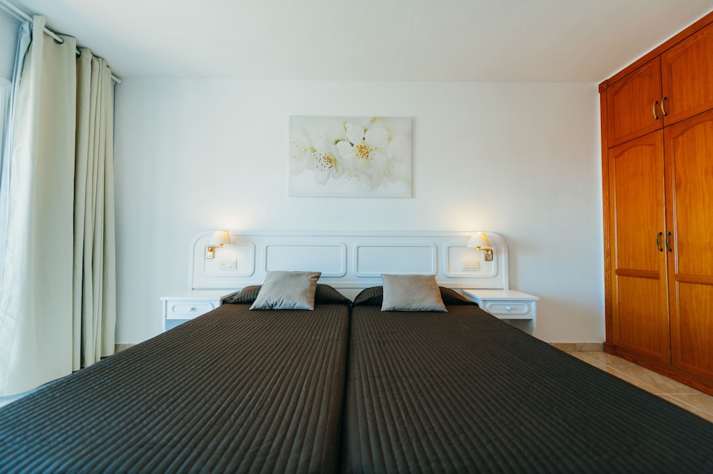 Apartamento, 2 habitaciones del hotel Neptuno Costadeje. Foto 1