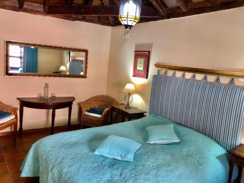 Double Room with Shared Bathroom del hotel Vilaflor. Foto 1