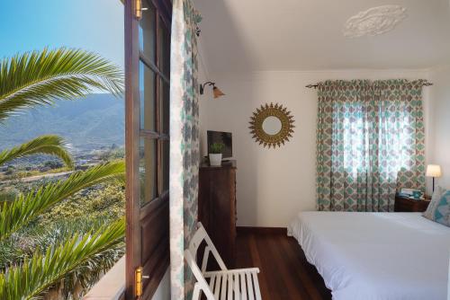 Habitación Doble Pequeña del hotel Villa Ariadna. Foto 14