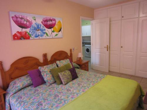 Apartamento de 1 dormitorio con sofá cama del hotel Jardín Marino. Foto 4