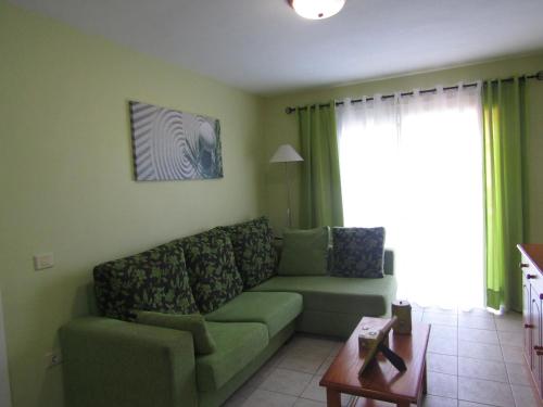 Apartamento de 1 dormitorio con sofá cama del hotel Jardín Marino. Foto 9