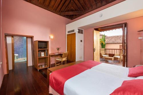 Suite Junior del hotel LIVVO La Quinta Roja. Foto 10