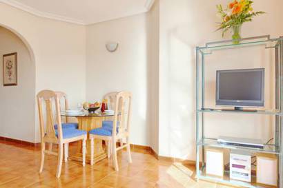 Apartamento Superior 2 habitaciones del hotel Apartamentos Albatros Golf del Sur Tenerife. Foto 3