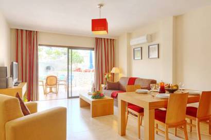 Junior suite del hotel Apartamentos Albatros Golf del Sur Tenerife. Foto 3