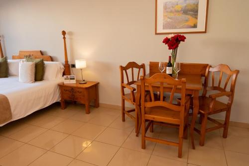 Habitación Doble con Terraza del hotel Grand Muthu Golf Plaza Hotel and Spa