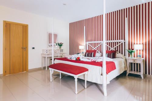 Suite Deluxe del hotel Grand Muthu Golf Plaza Hotel and Spa. Foto 1