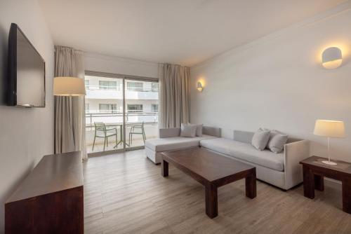 Suite del hotel Alua Atlántico Golf – All Inclusive