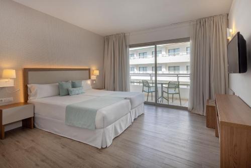 Suite del hotel Alua Atlántico Golf – All Inclusive. Foto 3