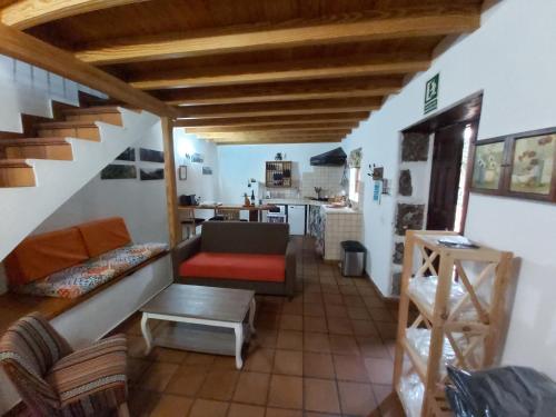 Cottage (3 Adults) del hotel Casa los Abuelos. Foto 22